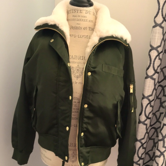 GAP Jackets & Blazers - GAP Satin Green Bomber Jacket with fur